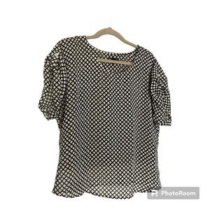 GAP B&W TOP M
